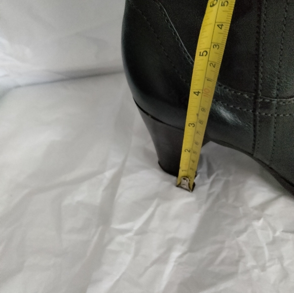 Frye Fiona 3 Strap Black Leather High Heel Womens  riding Boots Size 6M - Picture 4 of 16